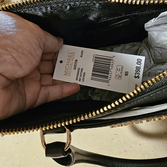 MICHAEL KORS SATCHEL NWT - Picture 10 of 10